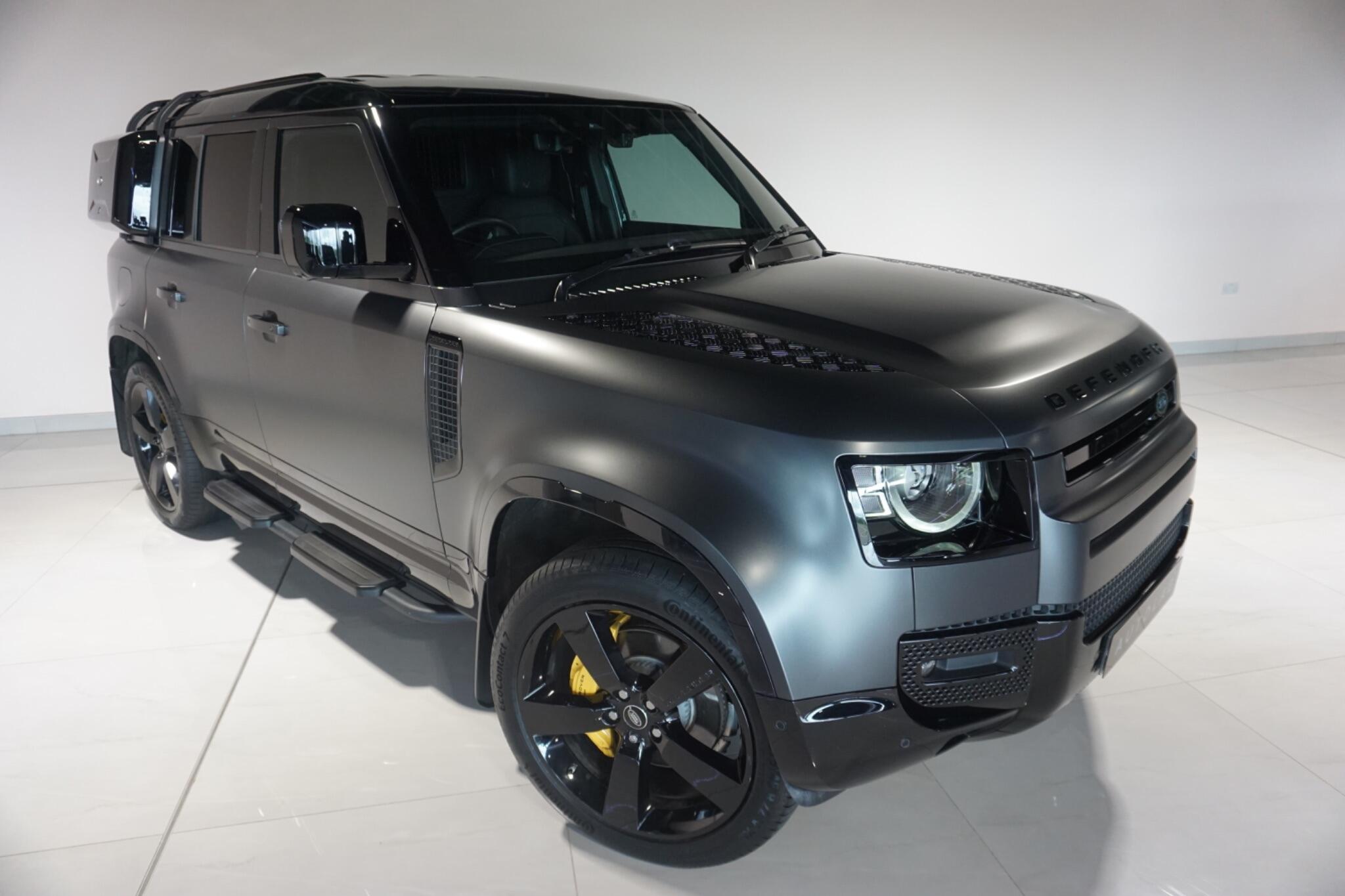 Land Rover Defender 110 3.0 D350 MHEV X-Dynamic HSE Hard Top SUV 5dr Diesel Auto 4WD MWB Euro 6 (s/s) (350 ps)